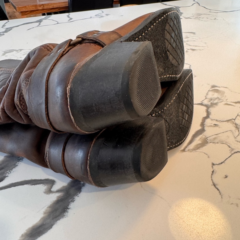 Classic Frye Harness Leather Boots - Picture 6 of 7